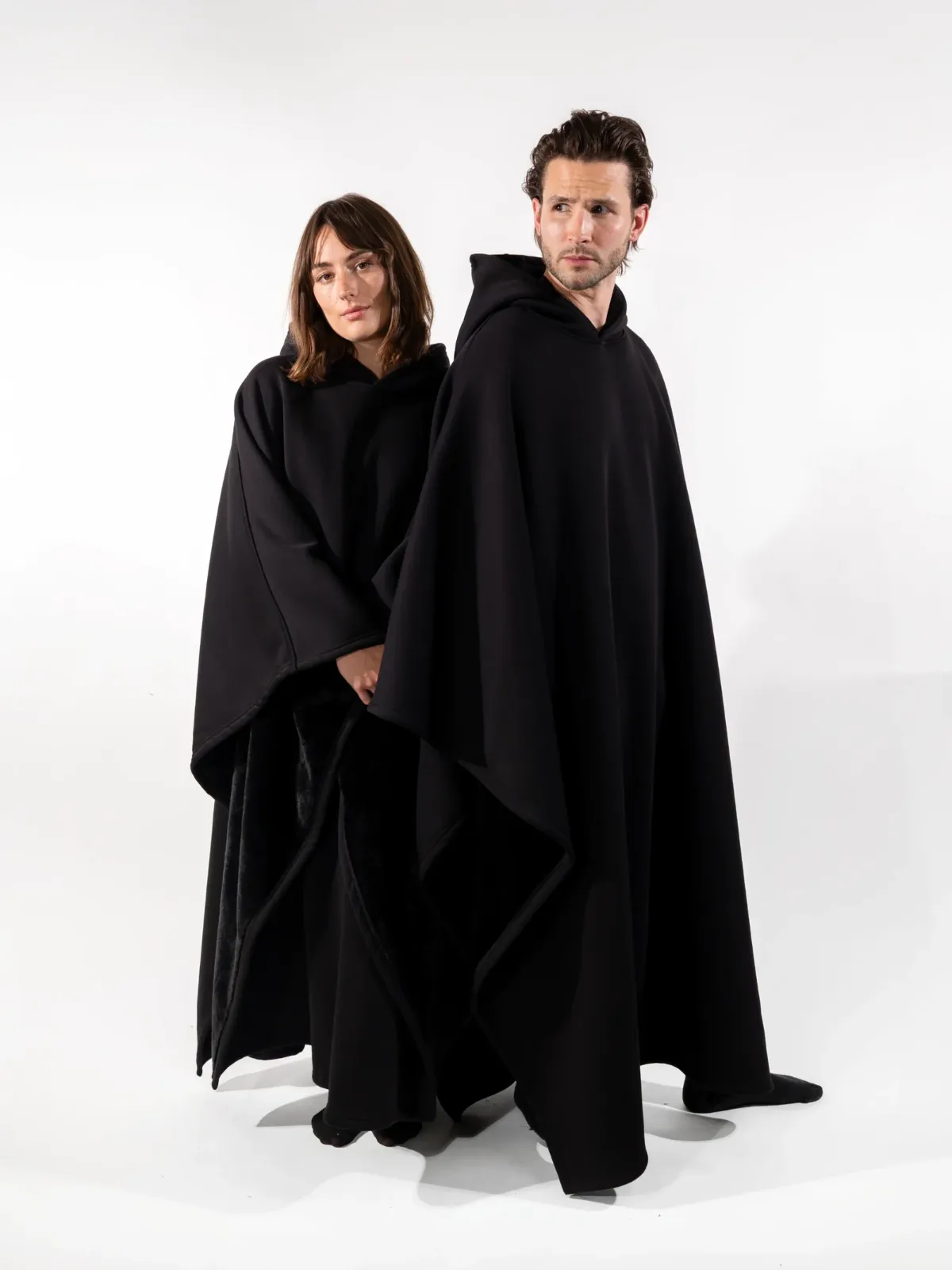YUMIA Cocoon — Obsidian Black